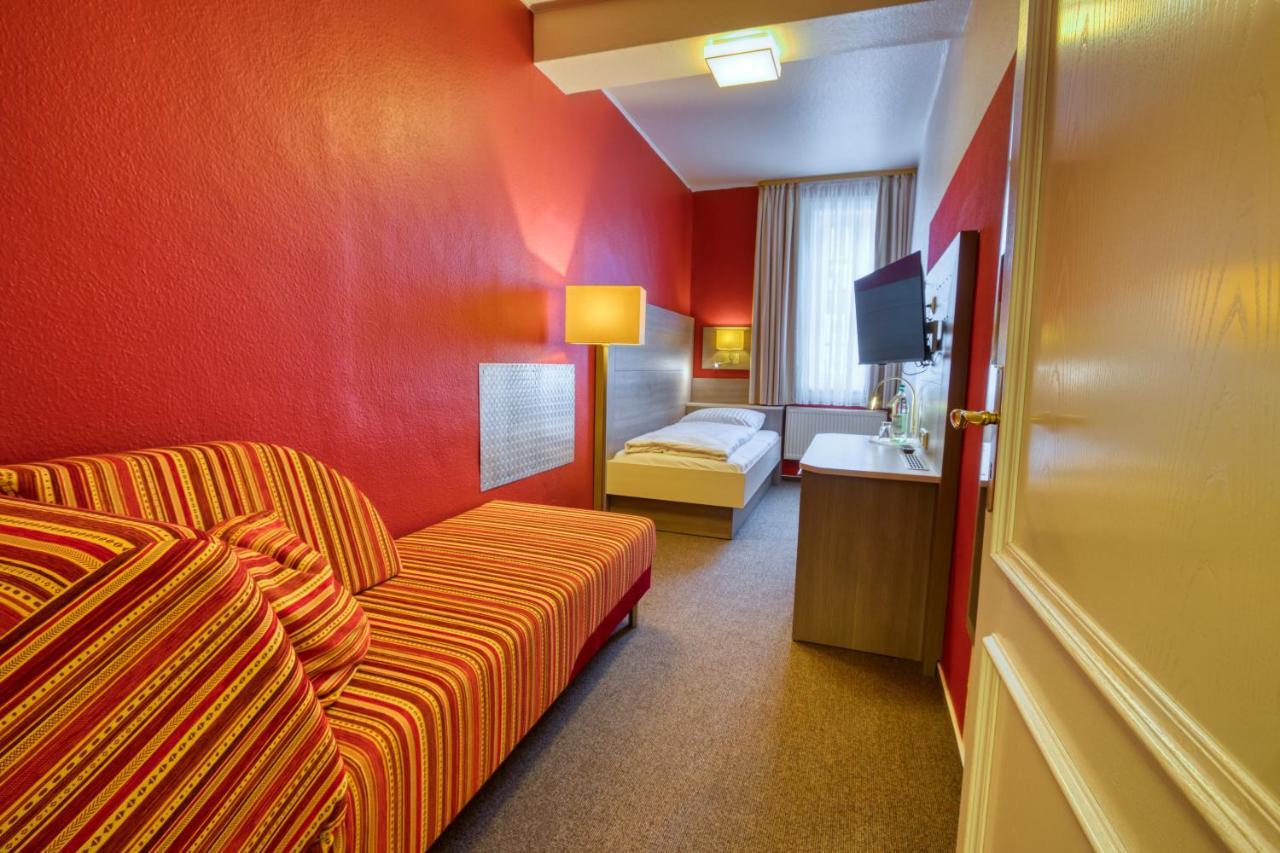 Hotel Goldene Krone Goslar Ngoại thất bức ảnh